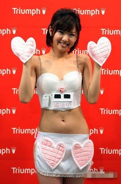 老公解開內衣說太小,內衣太小引發的夫妻趣事